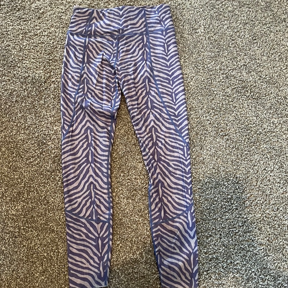 Varley yoga leggings!  Like new, worn once! Size Small